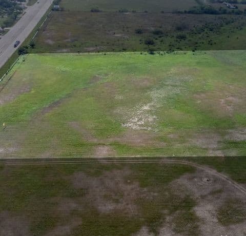 rental at 2560 Us-181 S in Karnes City, TX — photo 3