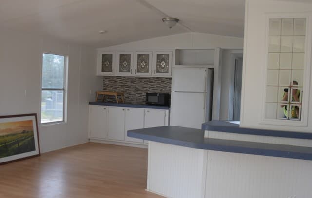 2-bedroom rental at 7233 Palm Park Blvd in San Antonio, TX — photo 5