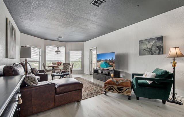 2-bedroom rental at 20 Tapatio Dr E Unit 203 in Boerne, TX — photo 1