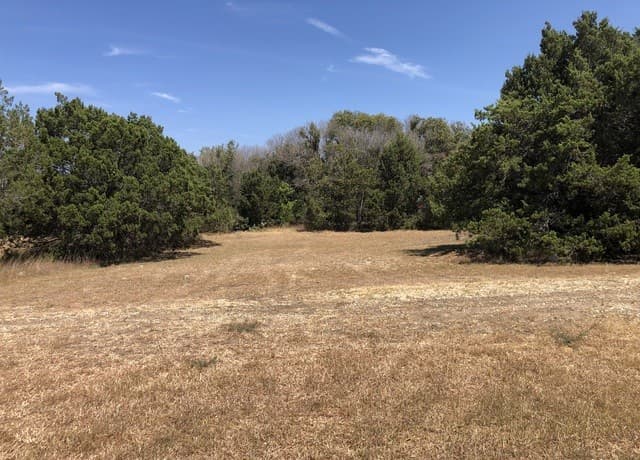 rental at 4200 Bell Ln in Selma, TX — photo 1