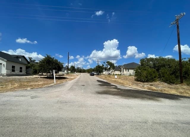 rental at LOT 1231 N John Bird / Robert Sloan in Blanco, TX — photo 3