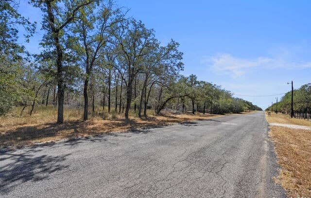 rental at 5958 Cr 405 in Floresville, TX — photo 3
