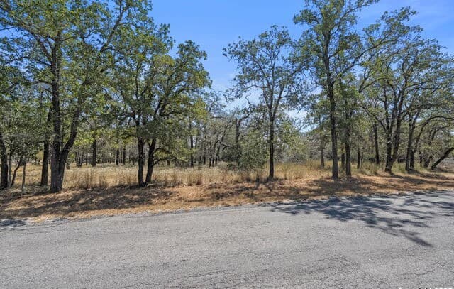 rental at 5958 Cr 405 in Floresville, TX — photo 5