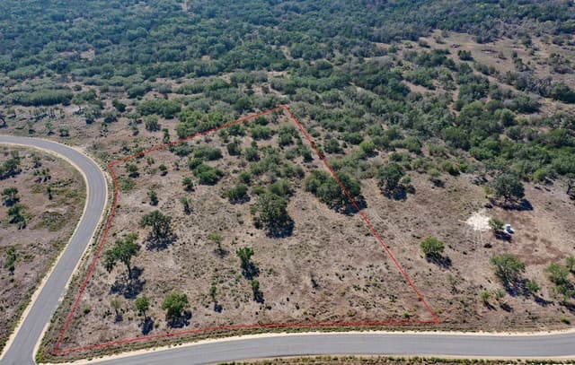 rental at LOT 13 Grand Ranch in Hondo, TX — photo 3
