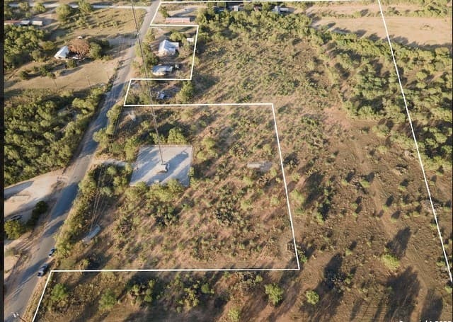 rental at TBD LOT 3 E Fm 140 in Pearsall, TX — photo 3