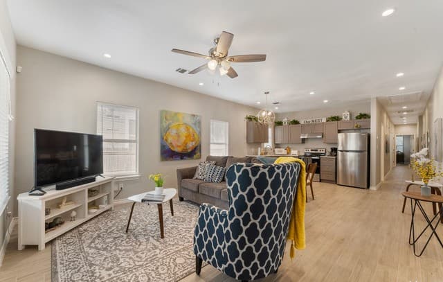 rental at 126 Vitra Pl in San Antonio, TX — photo 4