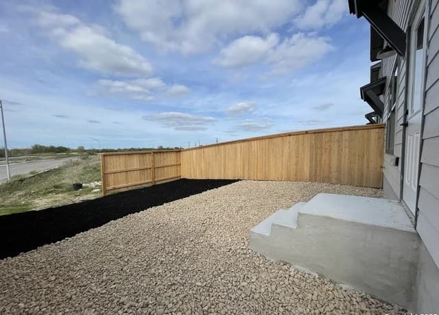 3-bedroom rental at 6216 Rue Marielyne St in Leon Valley, TX — photo 2