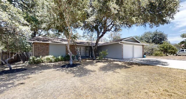 3-bedroom rental at 8703 Timberwilde St in San Antonio, TX — photo 3