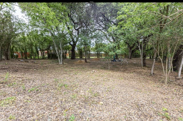 rental at 999 Pecan Valley Dr in San Antonio, TX — photo 1