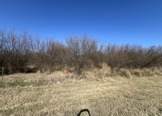 rental at 000 E Fm 791 in Campbellton, TX — photo 3