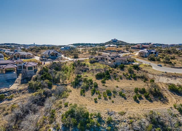rental at 10307 Carrington Way in San Antonio, TX — photo 4