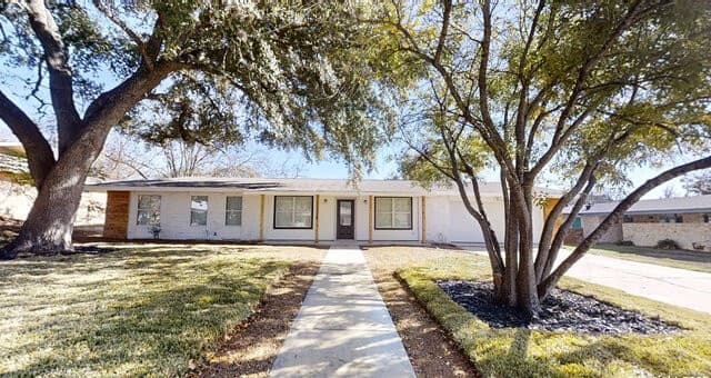 4-bedroom rental at 11214 Janet Lee Dr in San Antonio, TX — photo 1