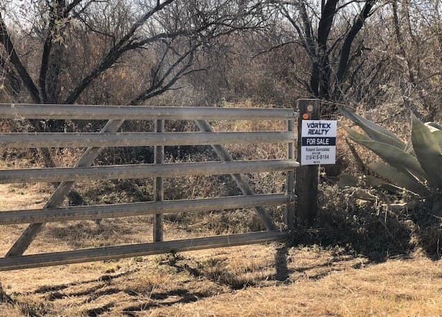 rental at NATUS Natus in Fowlerton, TX — photo 1