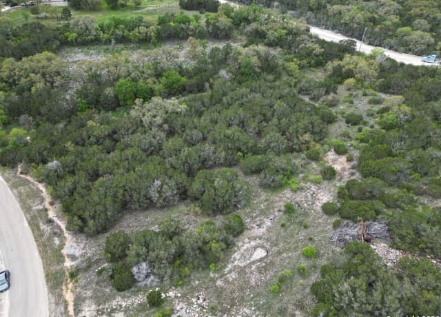 rental at LOT 35 Country Road 2801 W in Mico, TX — photo 4