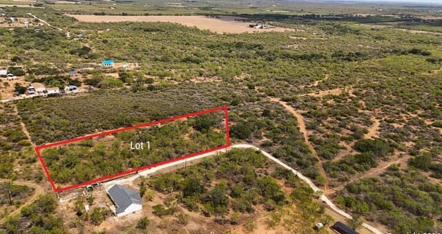 rental at 0 FM 1343 Lot 1 in Devine, TX — photo 1