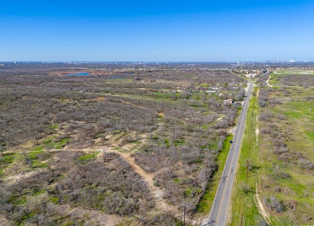 rental at 11095 Pleasanton Rd in San Antonio, TX — photo 5