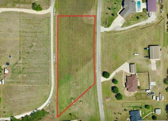 rental at LOT 6 County Road 684 in Lytle, TX — photo 1