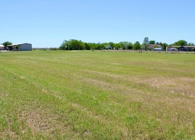 rental at LOT 6 County Road 684 in Lytle, TX — photo 2