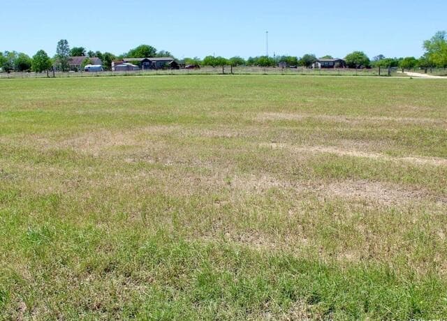 rental at LOT 6 County Road 684 in Lytle, TX — photo 3