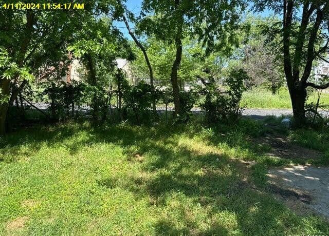2-bedroom rental at 507 Blue Bonnet St in San Antonio, TX — photo 3