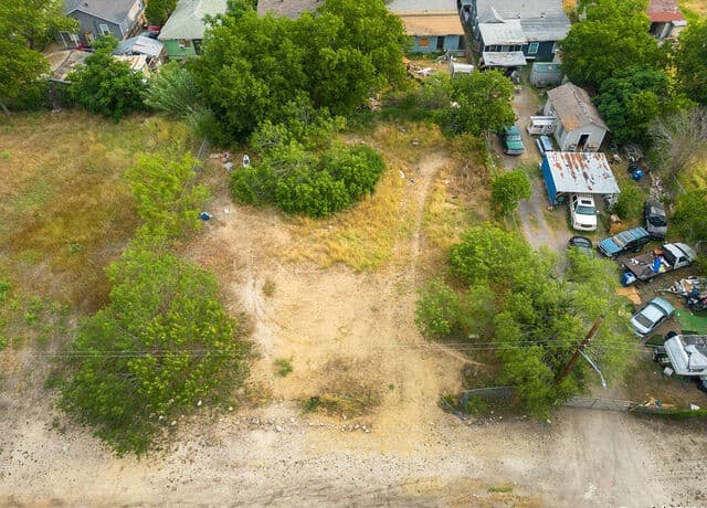rental at 251 Coyol St in San Antonio, TX — photo 4