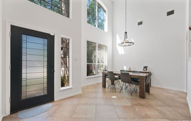 Home for sale at 614 Cypress Trail in San Antonio, TX — photo 3