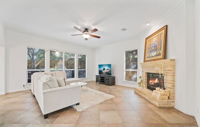 Home for sale at 614 Cypress Trail in San Antonio, TX — photo 5