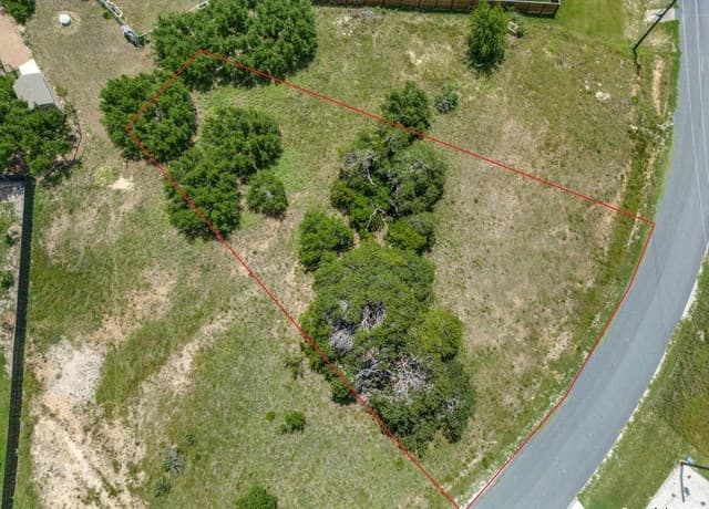 rental at 204 Hiram Cook in Blanco, TX — photo 3