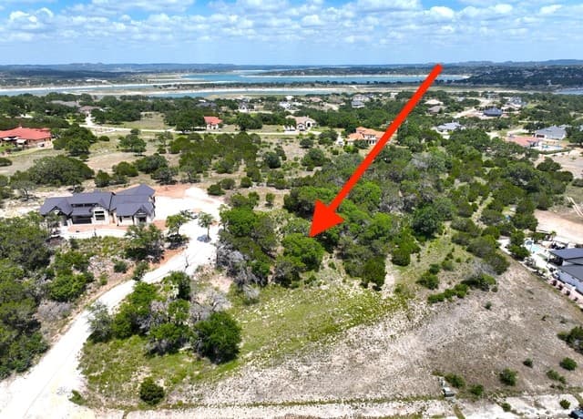 rental at 329 Arthur Ct in Spring Branch, TX — photo 5