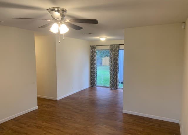 3-bedroom rental at 6022 Castle Hunt in San Antonio, TX — photo 2