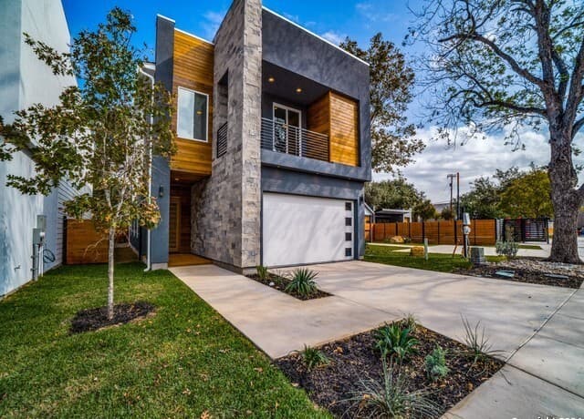 4-bedroom rental at 7634 Lost Mine Peak in San Antonio, TX — photo 3