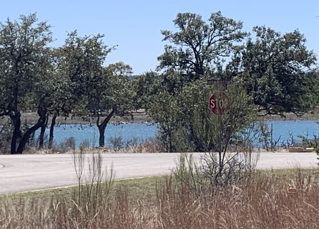 rental at 000 Contour Dr in Spring Branch, TX — photo 5