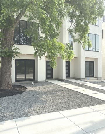 rental at 218 Pinckney St in San Antonio, TX — photo 4