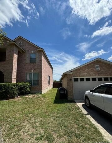 3-bedroom rental at 534 Gable PT in San Antonio, TX — photo 3