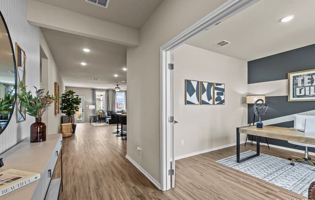 Home for sale at 10514 Briceway Club in San Antonio, TX — photo 5