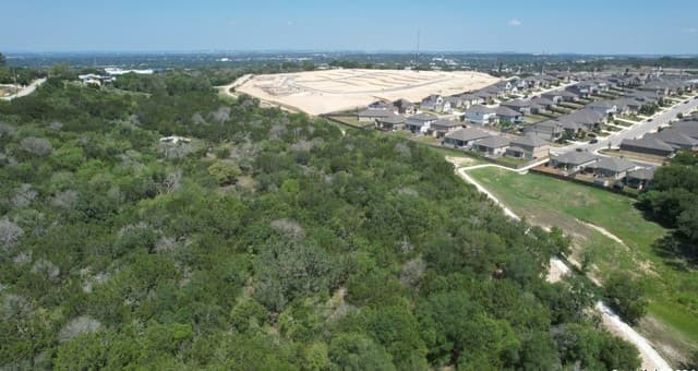 rental at 11736 Seiffert in Live Oak, TX — photo 3