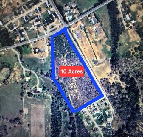 rental at 14096 Greenwood Rd in Atascosa, TX — photo 1