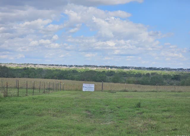 rental at 12060 Pleasanton Rd in San Antonio, TX — photo 4