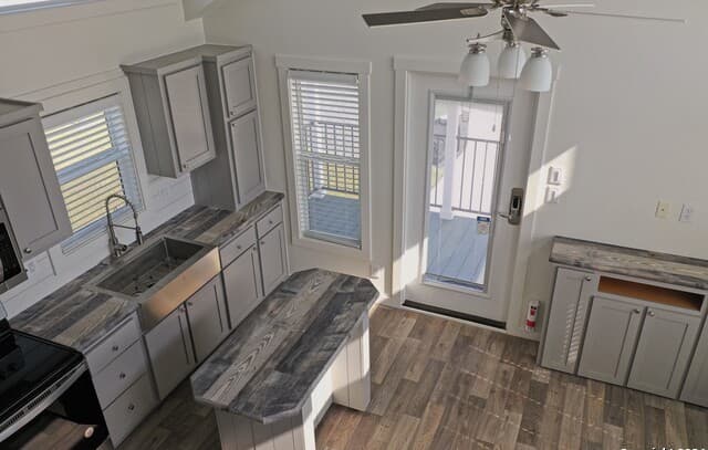 2-bedroom rental at 5386 Ranch Road 1376 #92 in Fredericksburg, TX — photo 4