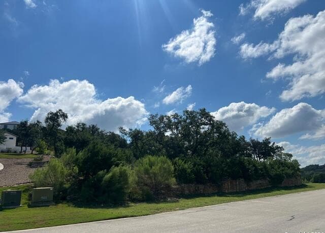 rental at 20418 Bobwhite Run in San Antonio, TX — photo 2
