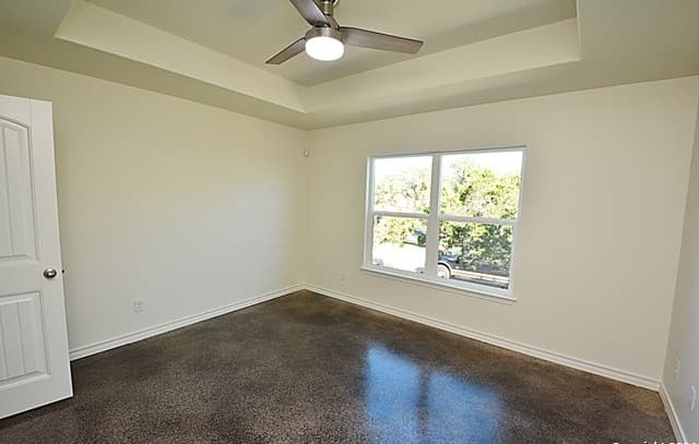 3-bedroom rental at 1559 Golf Course Dr. in Spring Branch, TX — photo 4
