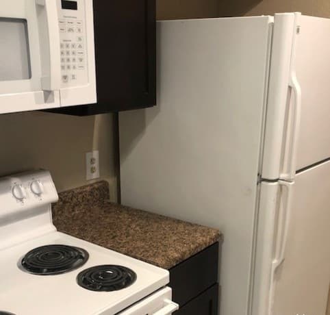2-bedroom rental at 542 Dukeway Unit 1 in Universal City, TX — photo 3