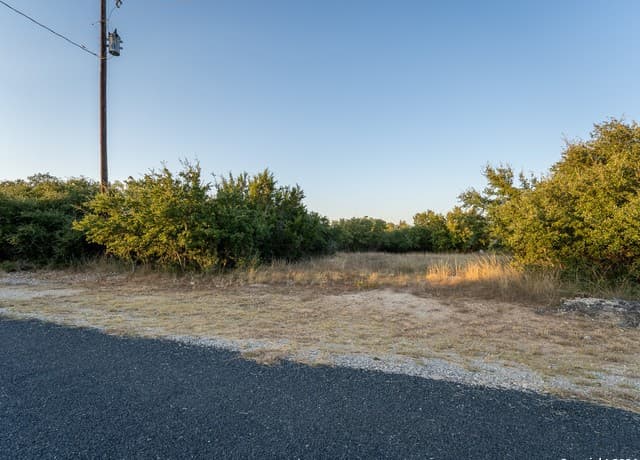 rental at 209 N Calvin Barrett in Blanco, TX — photo 1