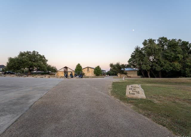 rental at 209 N Calvin Barrett in Blanco, TX — photo 5
