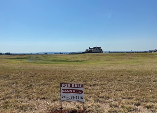 rental at 401 Interlaken in Fredericksburg, TX — photo 3