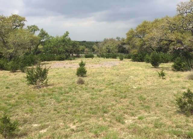 rental at 325 Vista View Dr in Boerne, TX — photo 1
