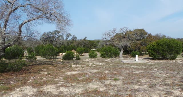 rental at 325 Vista View Dr in Boerne, TX — photo 4