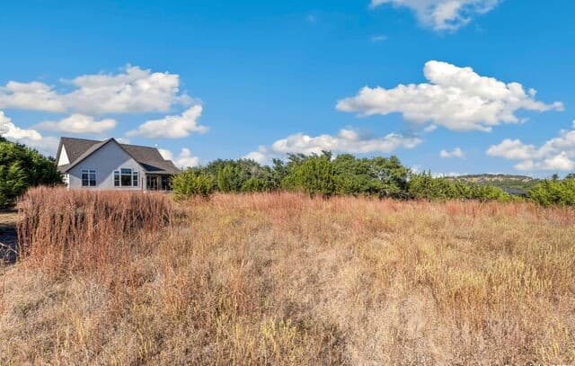 rental at 115 Jacob Dearing in Blanco, TX — photo 3