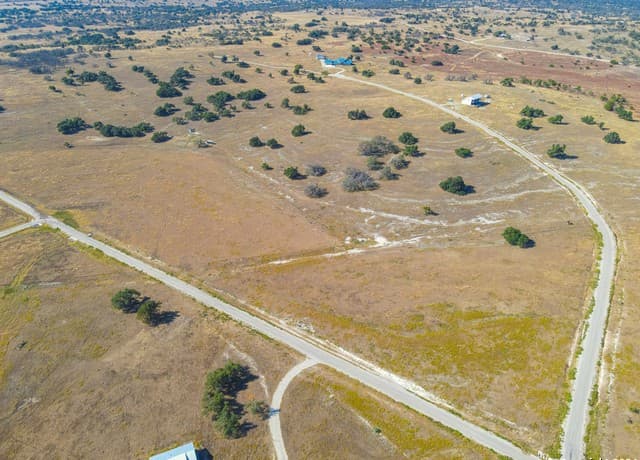 rental at 0 Overhills Rd. in Fredericksburg, TX — photo 1