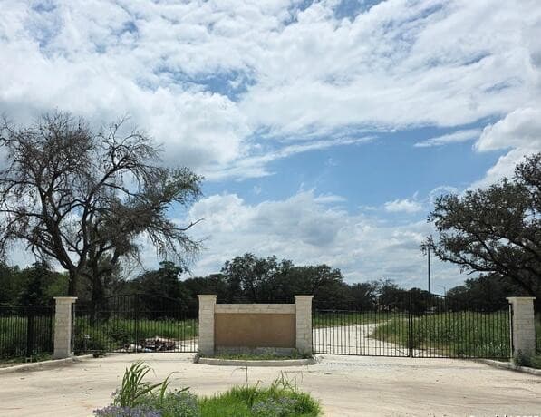 rental at LOT 17 Swans Landing in San Antonio, TX — photo 1